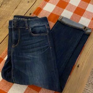 American Eagle NE(X)T Level Stretch X Artist Crop